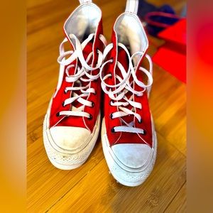 Womens 7.5 platform red custom converse